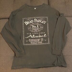 Brad Paisley Alcohol Concert Tour Tee Long Sleeve T-Shirt Grey Men’s Size Large